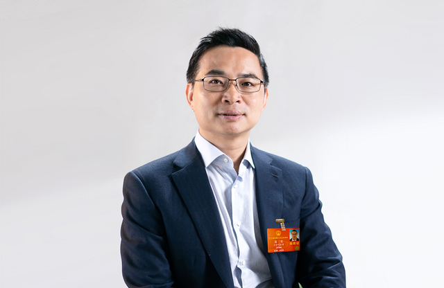 全國人大代表張雷：推動零碳新工業革命