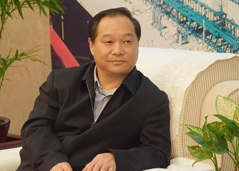 南方電網董事、黨組副書記畢亞雄：電網企業助力“30·60目標”的舉措、思考和建議