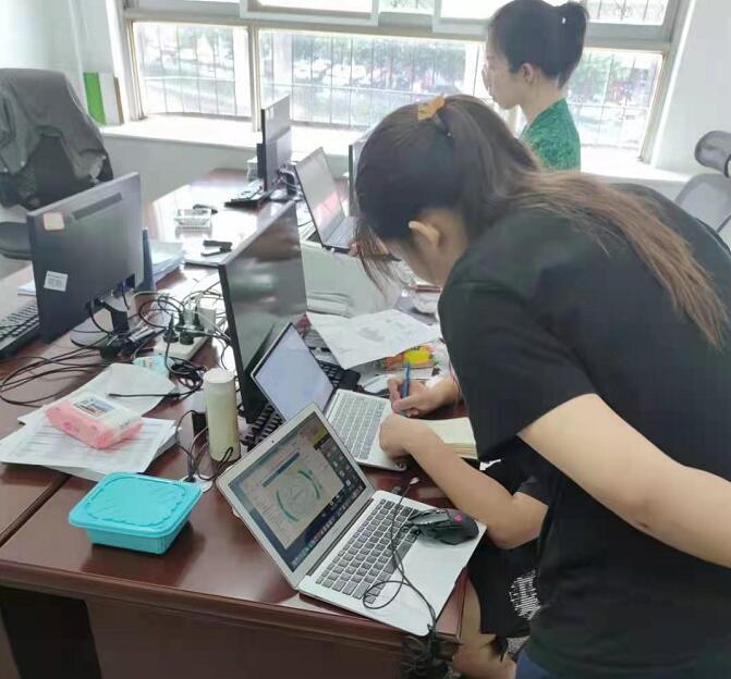 國網信通產業集團:暴雨中,他們選擇堅守崗位