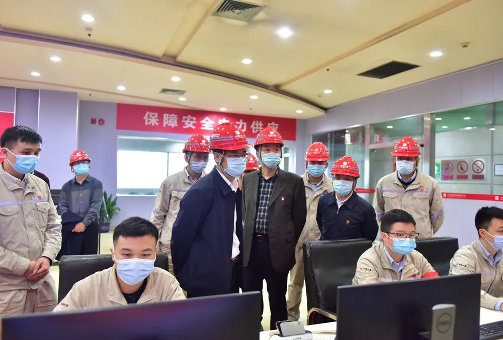 華銀電力賀子波、陳自強一行到湘潭發電公司調研