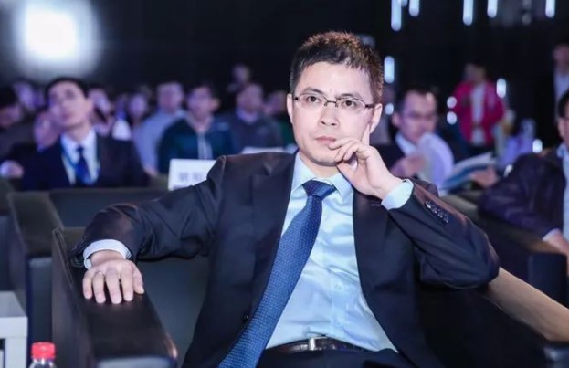 明陽智能張啟應(yīng)出席進(jìn)博會:智慧風(fēng)電進(jìn)化助力碳中和!