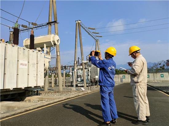 四川蘆山：鏖戰高溫 多措并舉保供電