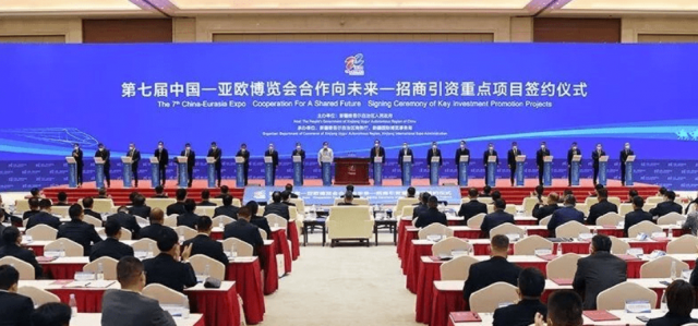 鋁業巨頭600億元進軍光伏，建設30萬噸多晶硅、20GW硅片、6GW電站等