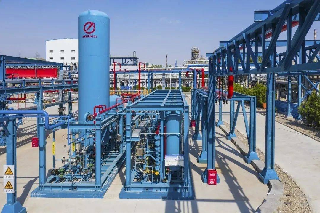 中國石化首套光伏離網PEM電解水制氫試驗裝置投運