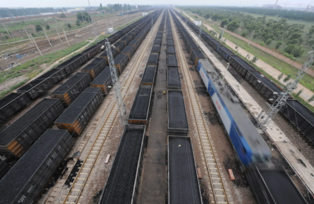 “疆煤外送保供圈”持續擴大