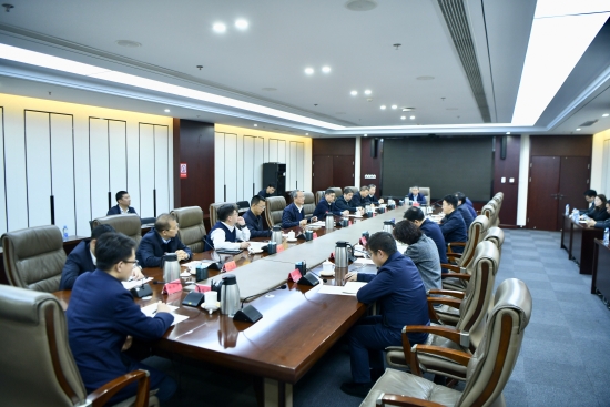 王斌與南昌市委常委、高新區黨工委書記王萬征會談