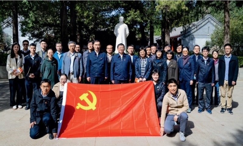 《旗幟》刊發(fā)國(guó)家能源局黨組書記、局長(zhǎng)章建華署名文章