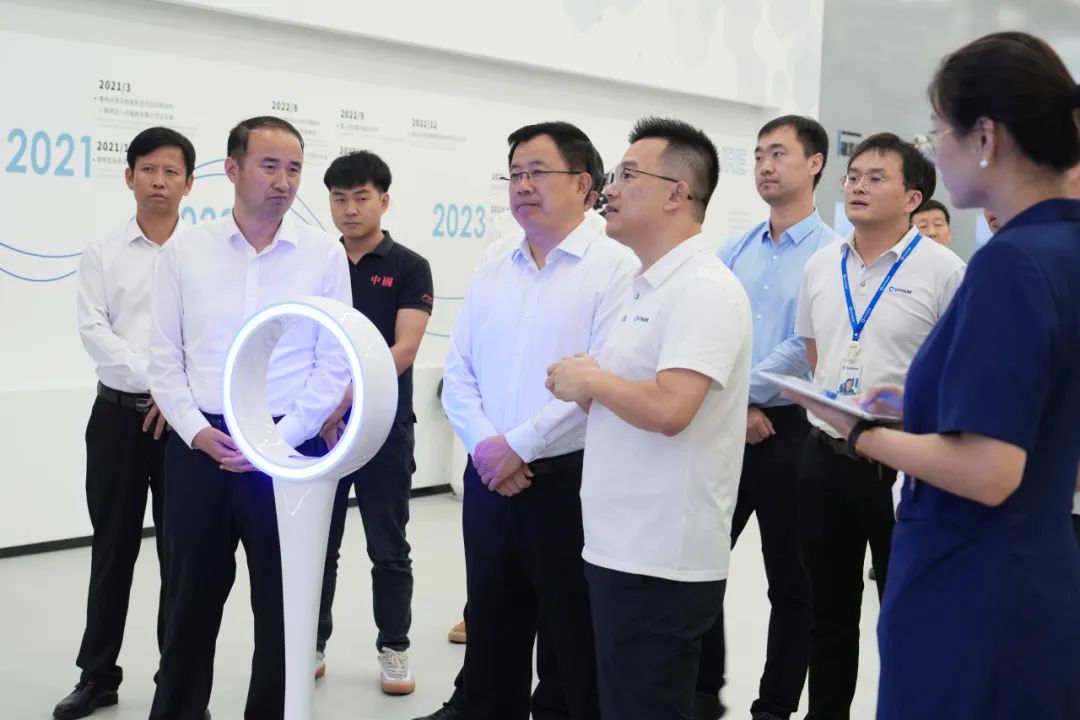 銀川市委書記趙旭輝一行考察海辰儲能 聚焦儲能發展助力閩寧協作