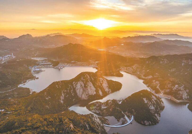 牢記殷殷囑托 譜寫奮進篇章:國家電網公司推進“一體四翼”高質量發展