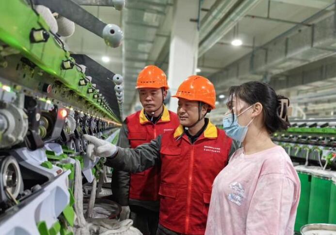 國網龍港市供電公司企業沖刺“開門紅”“滿格電”全力護航