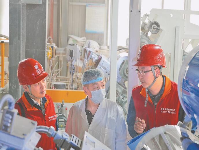 安徽懷寧縣供電公司服務紙塑產業集群化發展