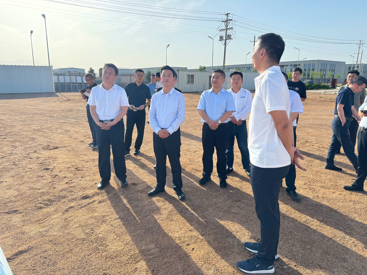 金昌市委副書記，市政府黨組書記王琳璽調研金昌致信儲能生產基地