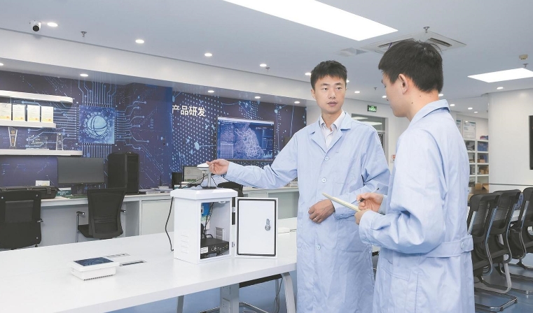 電力專用北斗服務質量監測裝置及監測分析系統在江蘇投用