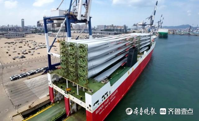 瞄準高端裝備“鏈”上發力!68件風電設備“坐”滾裝船從煙出海