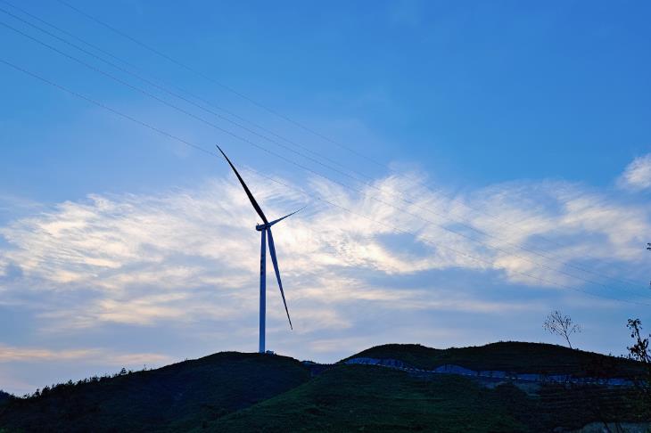 鎮寧本寨風電場項目首批風機并網