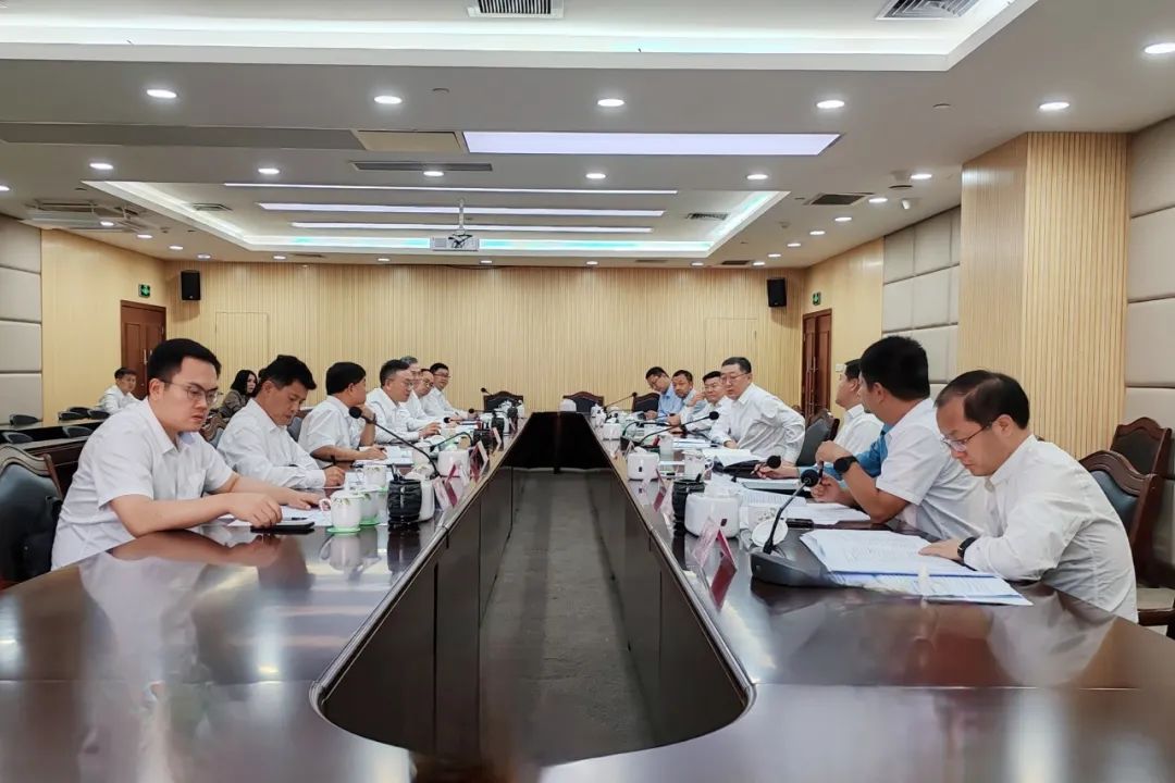 國家能源集團廣西公司黨委書記、董事長李富軍拜會柳州市委副書記、市長張壯