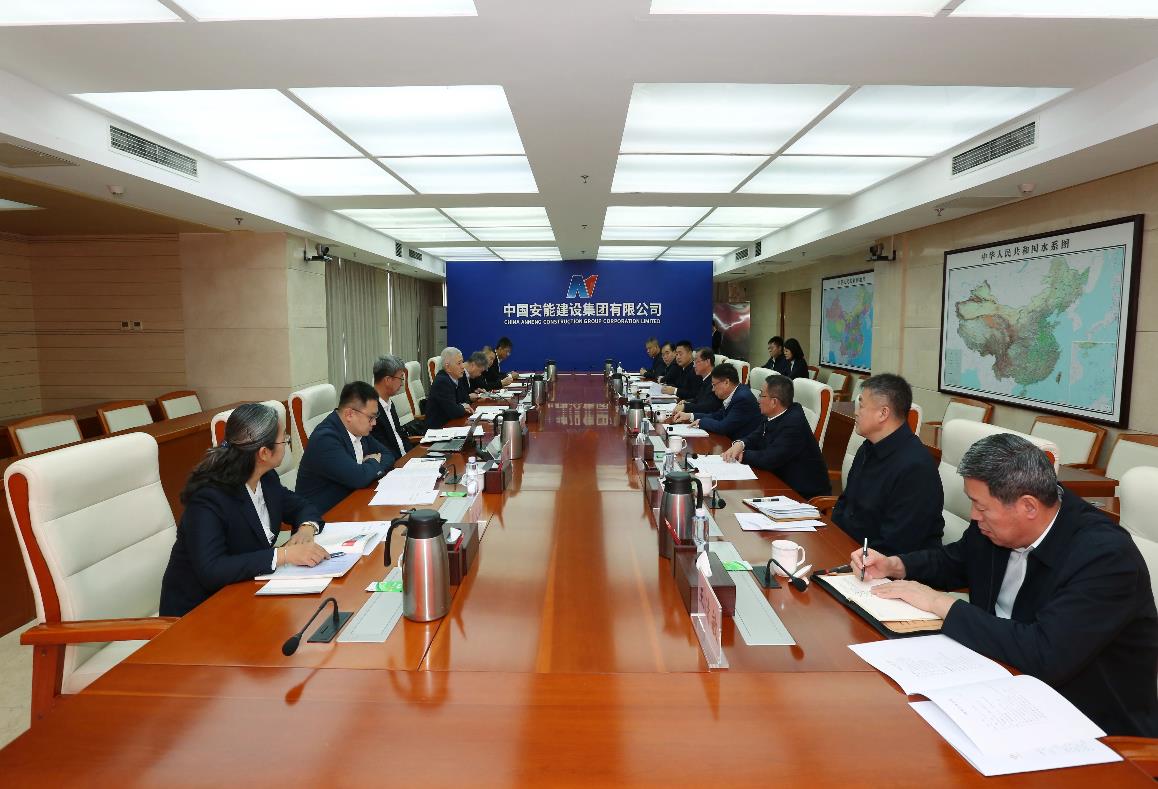 中國安能集團黨委書記、董事長陳奕輝與中國一重集團黨委書記、董事長徐鵬舉行工作會談