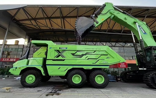 “華能睿馳”在上海國際工程機械博覽會上正式發布