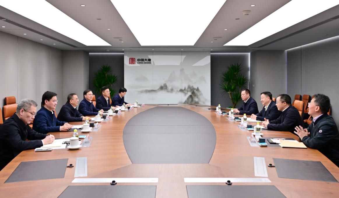 中國大唐董事長鄒磊、總經理張傳江與中廣核董事長楊長利、總經理高立剛會談